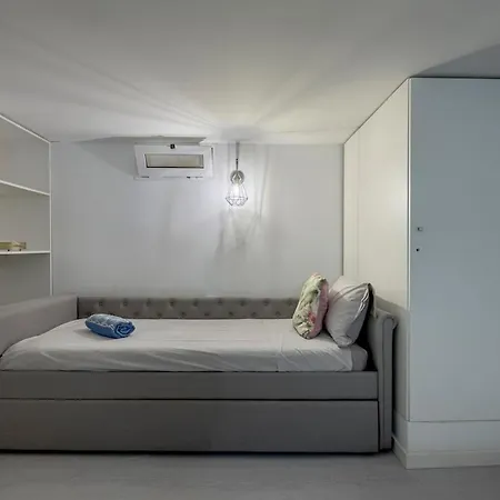 Seixal River Retreat *
